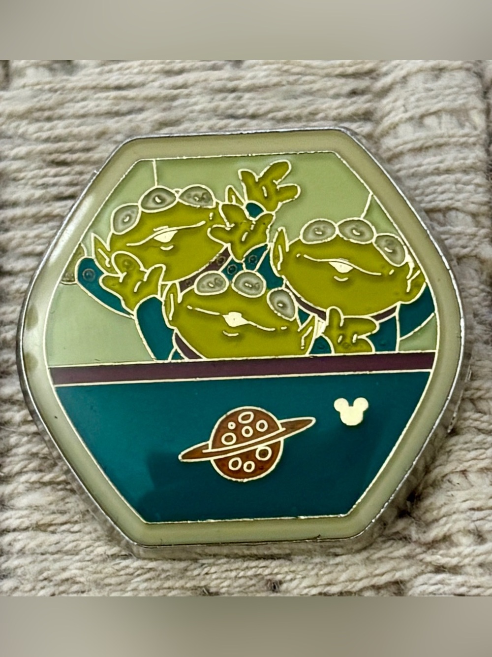 DISNEY 2015 Hong Kong Disneyland Toy Story Aliens Ferris Wheel Pin